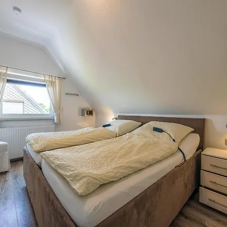 Doppelhaushaelfte, Friedrichskoog-spitze, Cleaning Included * Friedrichskoog-Spitz