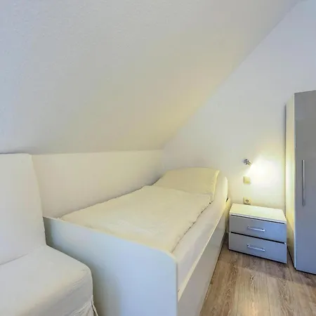 Vakantiehuis Doppelhaushaelfte, Friedrichskoog-spitze, Cleaning Included