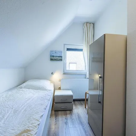 Doppelhaushaelfte, Friedrichskoog-spitze, Cleaning Included * Friedrichskoog-Spitz